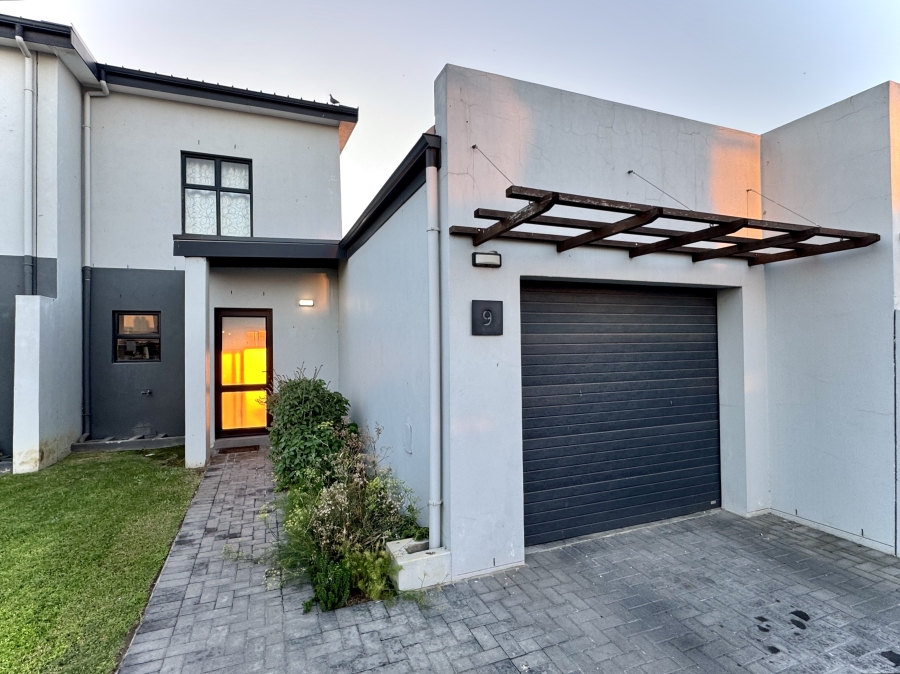 3 Bedroom Property for Sale in Zonnendal Western Cape